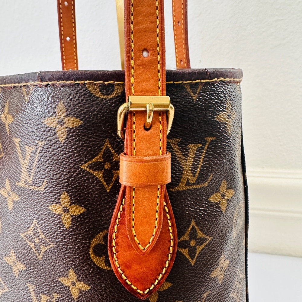 LOUIS VUITTON Monogram Shoulder Bucket Bag PM with dustbag and COA - Picture 9 of 16